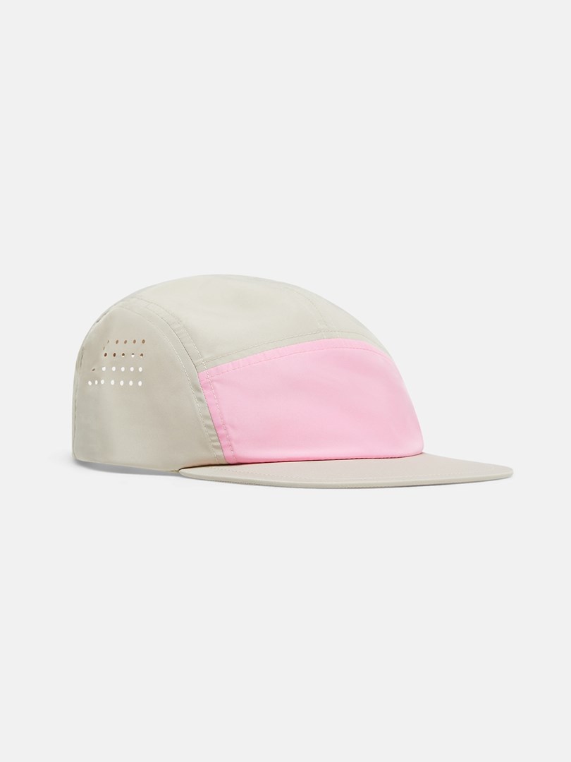 Peak Performance Lightweight Beige Cap