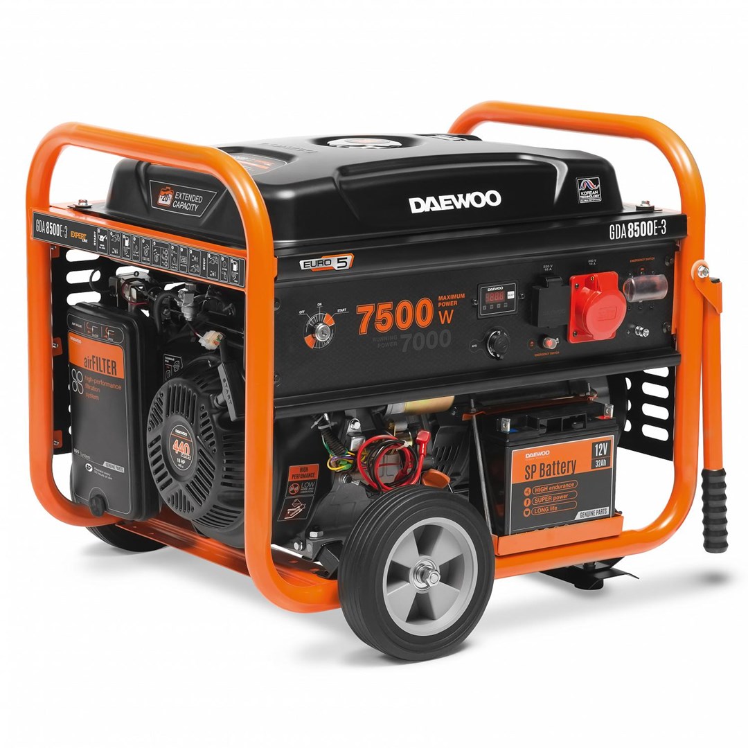 Daewoo GDA 8500E-3 engine-generator 7000 W 30 L Petrol Black, Orange