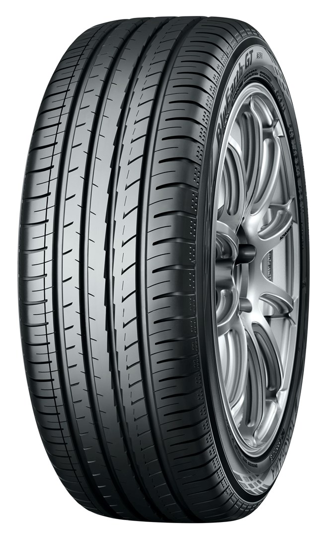 Summer Tyre Yokohama BluEarth-GT AE51