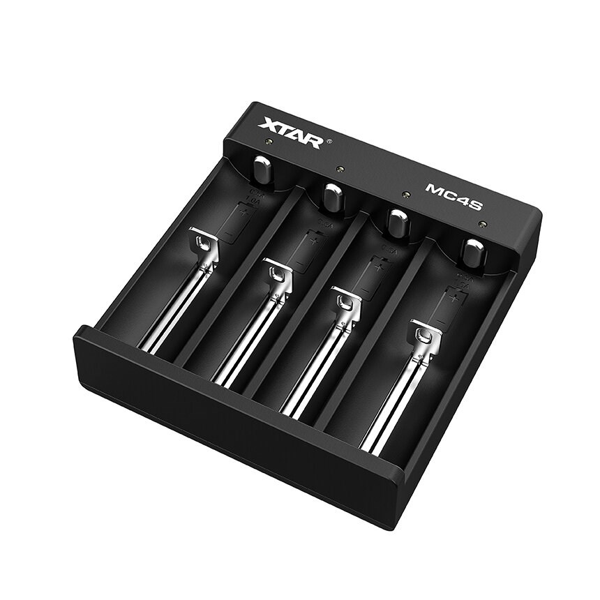 Battery Charger For Cylindrical Li-Ion Batteries18650 / NiMH Xtar MC4S