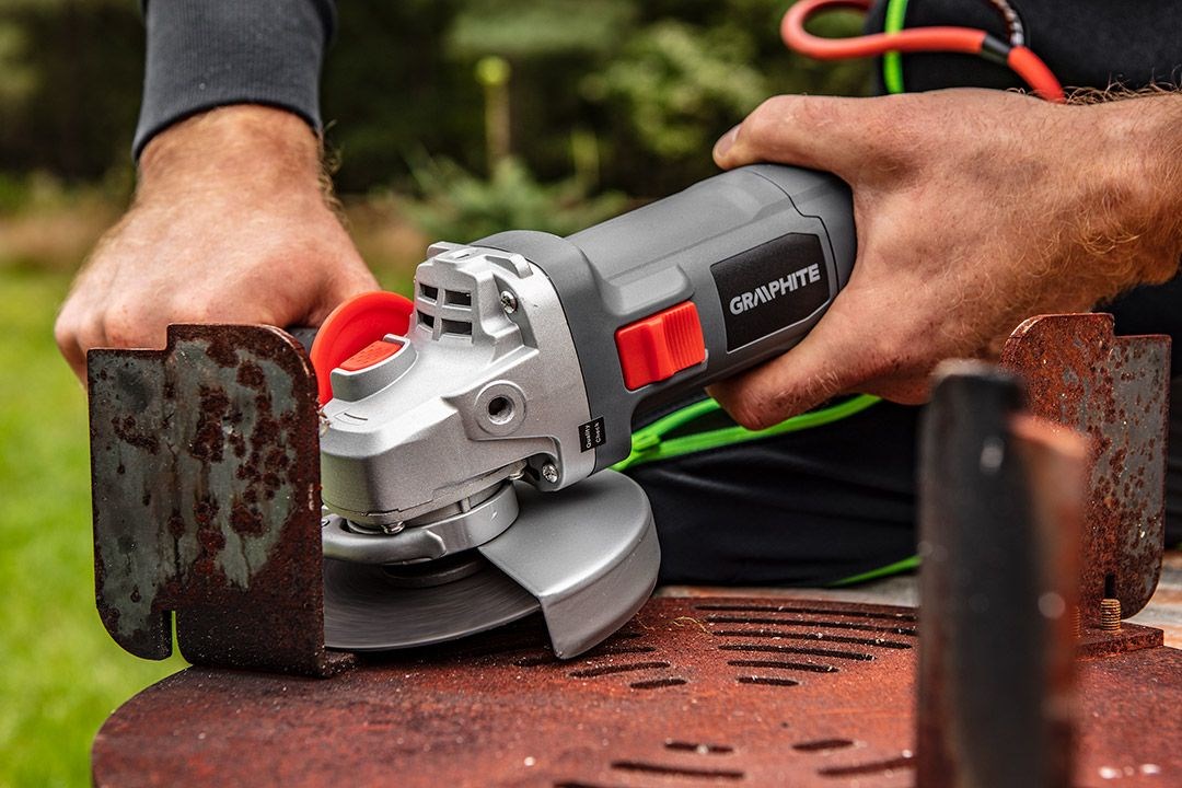 Graphite 59G188 Angle Grinder