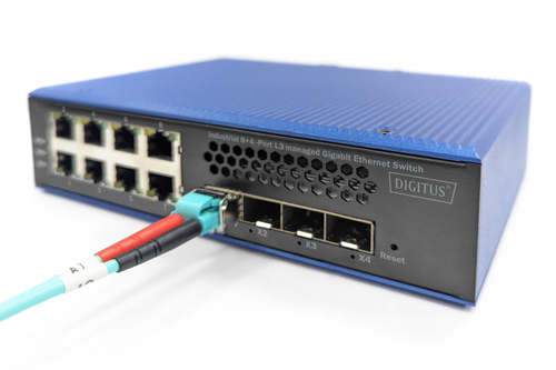 Industrial 8 + 4 10G uplink port L3 managed Gigabit Ethernet switch