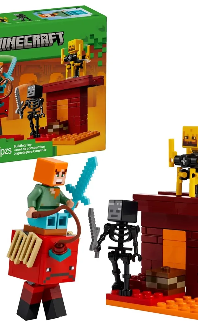 LEGO MINECRAFT 21266 The Nether Lava Battle