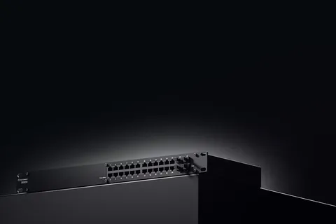 Teltonika SWM281 Managed L2+ Gigabit Ethernet (10/100/1000) Black
