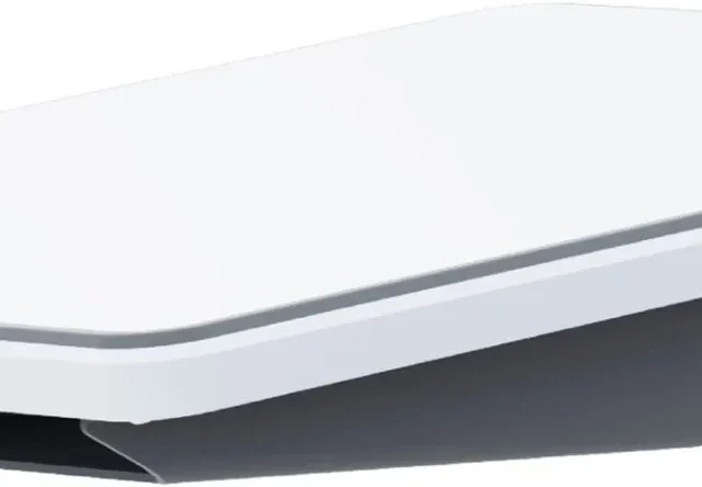 Starlink Flat High Performance Kit with Wedge Mount