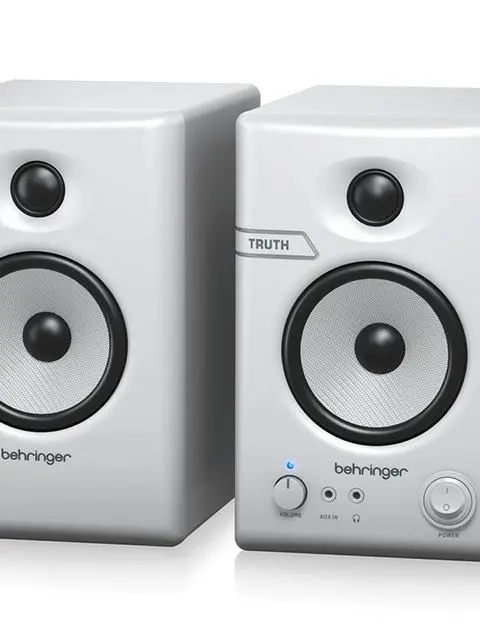 Pair Of Active 3.5 Studio Monitors