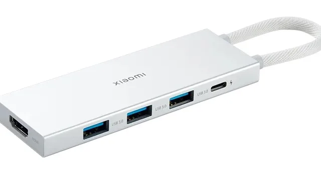 Xiaomi XMDS05YM Wired USB 3.2 Gen 1 (3.1 Gen 1) Type-A + Type-C White