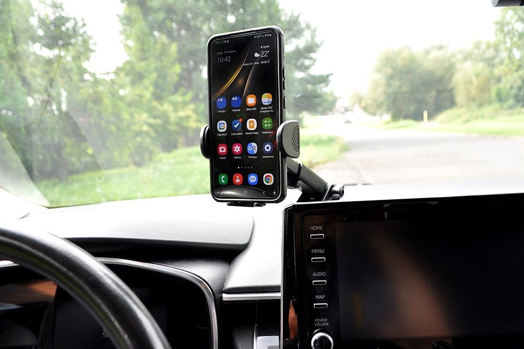 IBox H-9 Car Holder For Smartphone