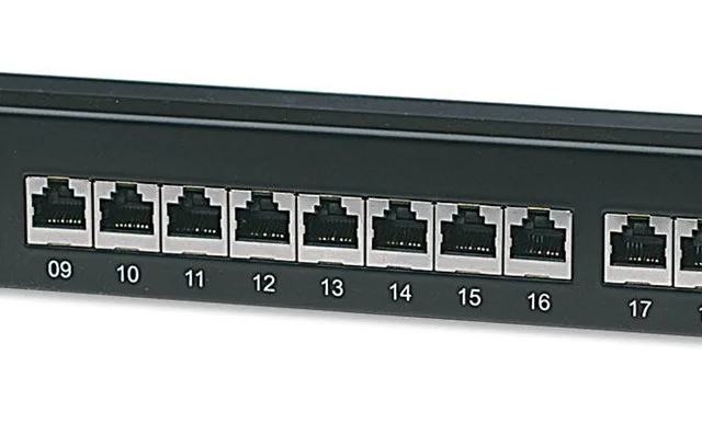 Intellinet Patch Panel, Cat6, FTP, 24-Port, 1U, Shielded, 90° Top-Entry Punch-Down Blocks, Black