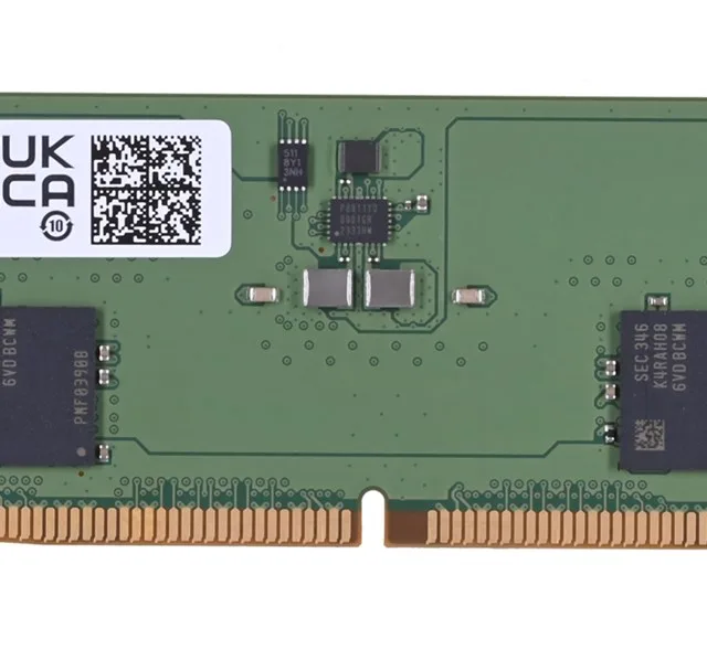 Samsung UDIMM Non-ECC 32GB DDR5 2Rx8 5600MHz PC5-44800 M323R4GA3DB0-CWM