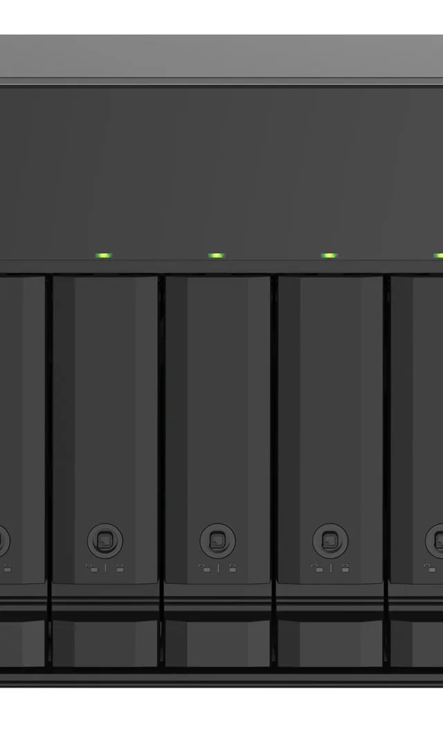 QNAP TS-832PX NAS Tower Annapurna Labs AL324 4 GB DDR4 0 TB QNAP Turbo System Aluminium, Black