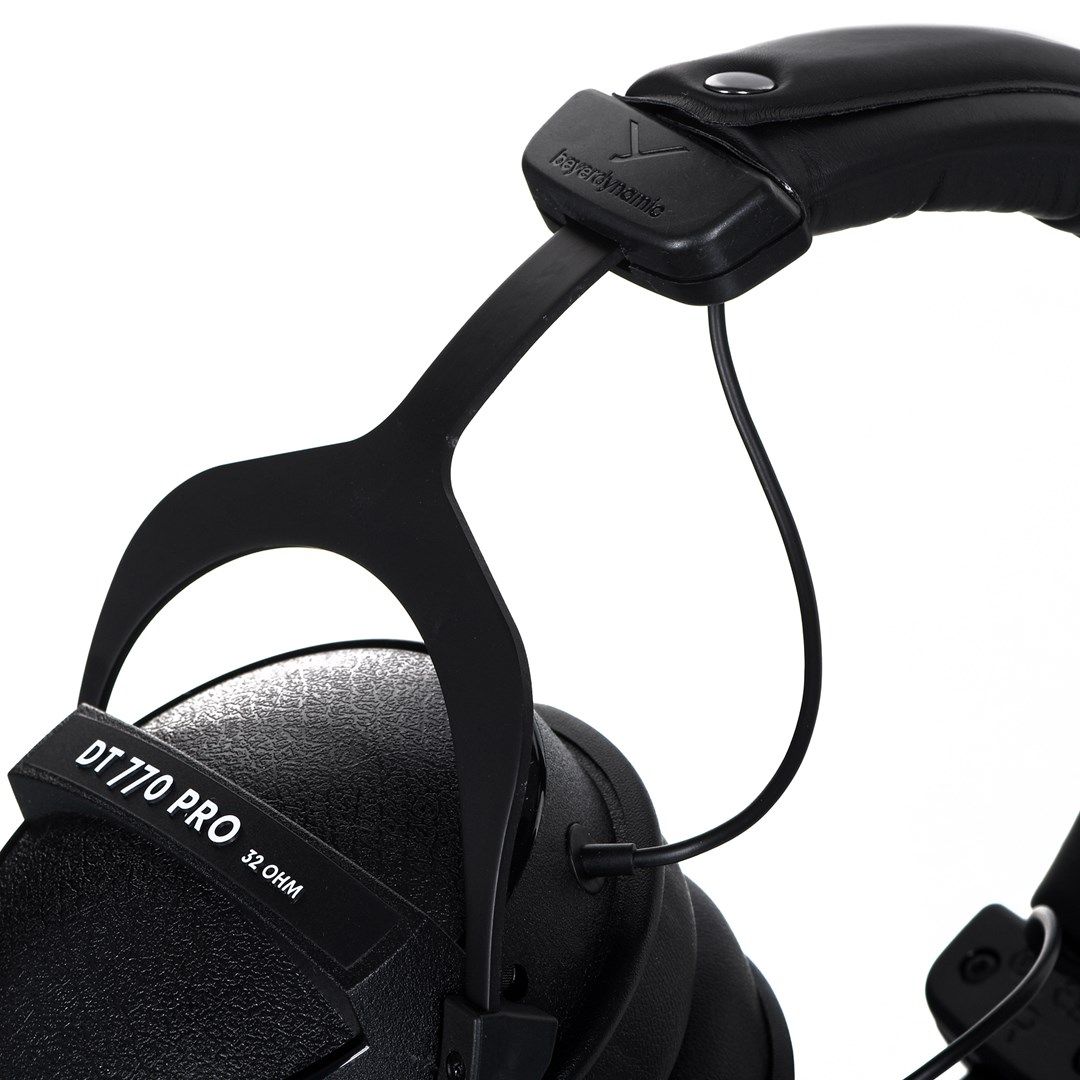 Beyerdynamic DT 770 PRO Headphones Wired Head-Band Music Grey