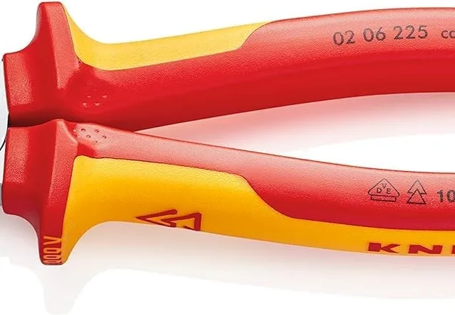 Universal pliers 225mm with increased leverage