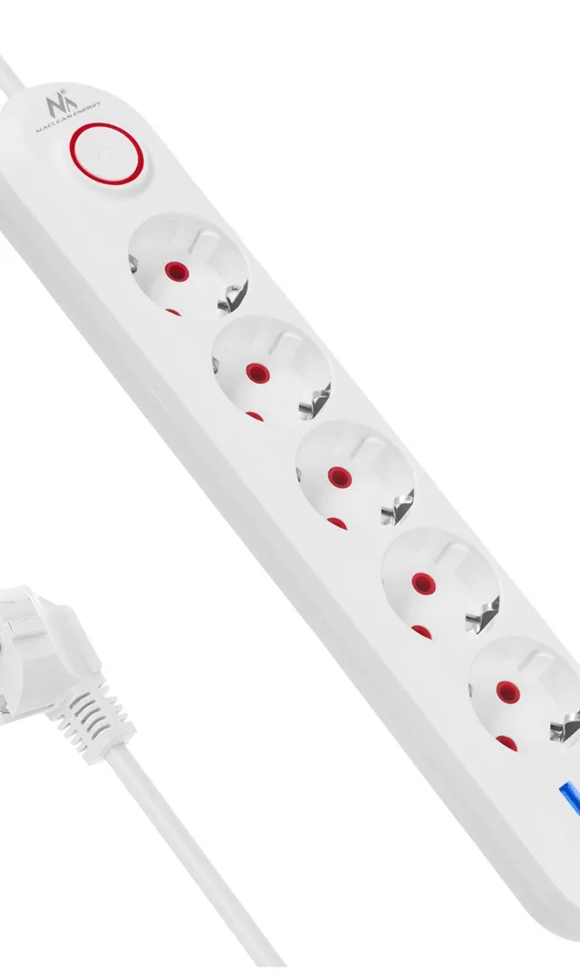 Maclean Power Strip 5 Socket Extension 3xUSB 110-240V AC 50/60Hz 2.1A Max 2500W 1.5m White MCE395 W