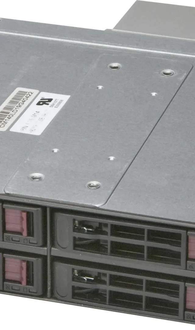 Supermicro CSE-M14TQC drive bay panel Black