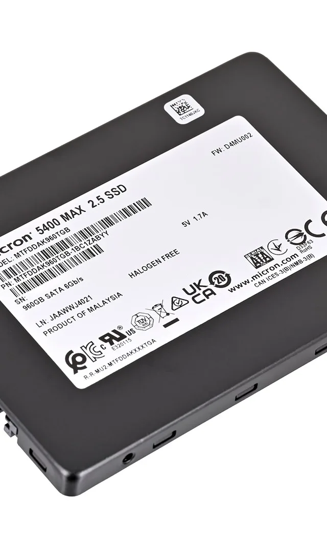 Micron 5400 MAX 960 GB 2.5 Serial ATA III 3D TLC NAND