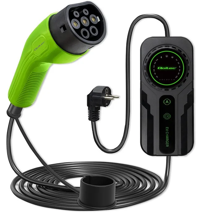 Qoltec Mobile EV Car Charger Adjustable 2in1 Type2 SCHUKO 3.5kW 230V LCD Portable Wallbox 5m