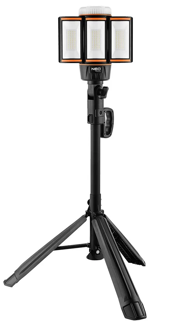 Battery lamp on stand 5000lm + charger