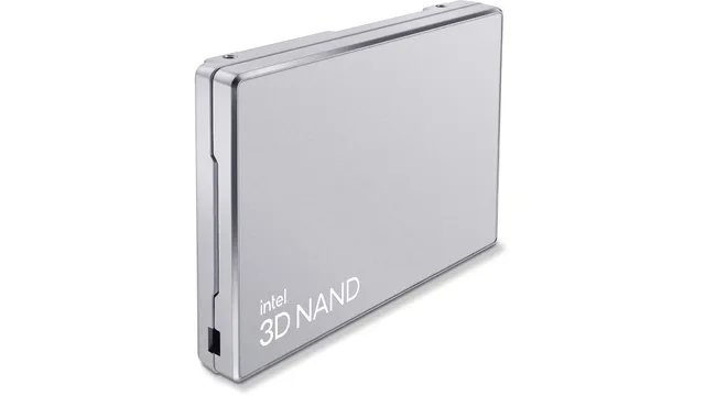 Intel D5 SSDPF2NV307TZN1 internal solid state drive 30 TB 2.5" PCI Express 4.0 NVMe QLC 3D NAND