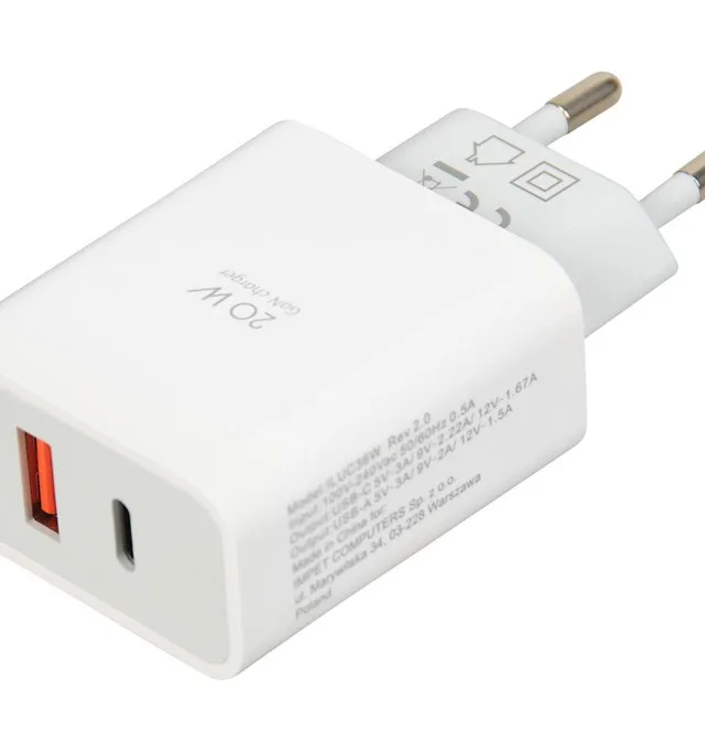 iBox C-36 Universal White USB Fast charging Indoor