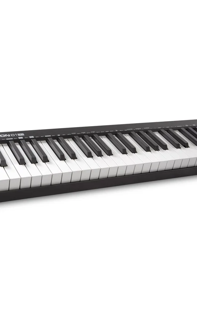 M-AUDIO Keystation 61 MK3 MIDI Keyboard 61 Keys USB Black White