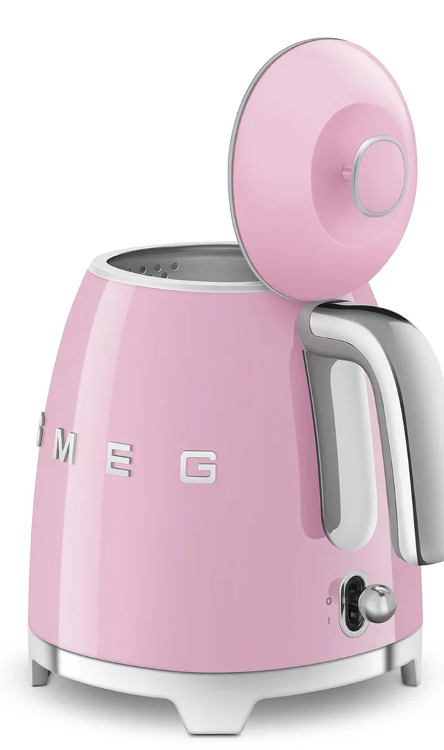 SMEG KLF05PKEU Mini Wasserkocher Rosa