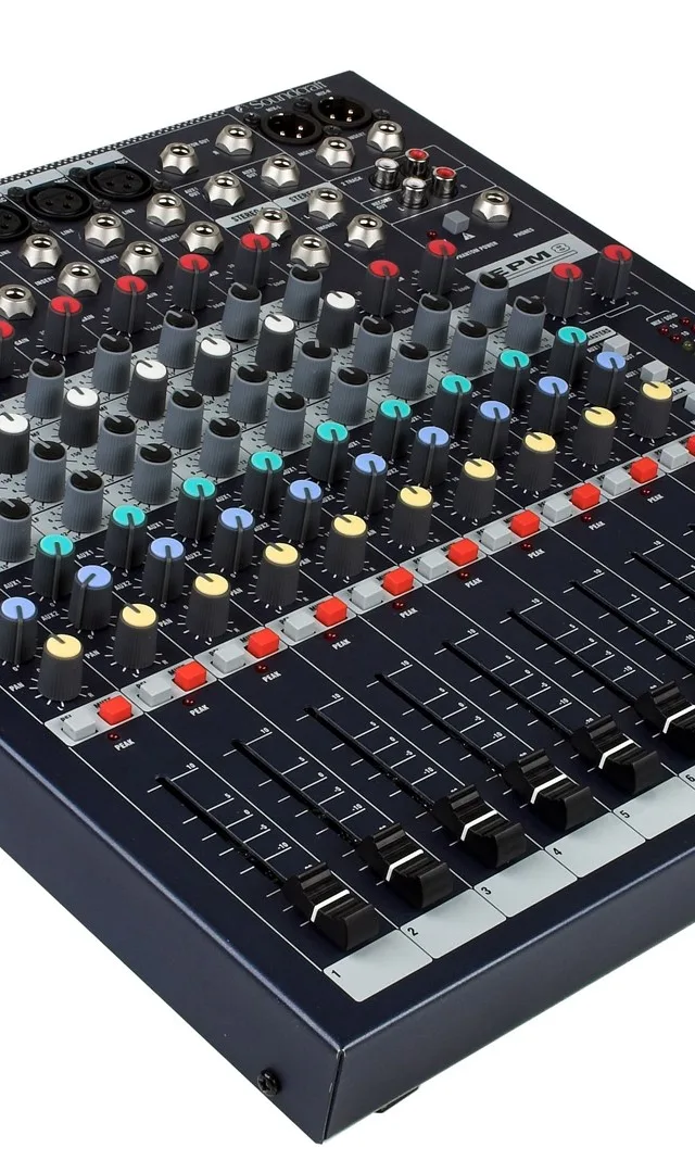 Soundcraft EPM8 - Analog Mixer Console