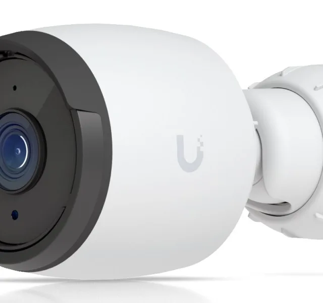 Ubiquiti UniFi G6 Bullet Camera - 4K Outdoor PoE Security