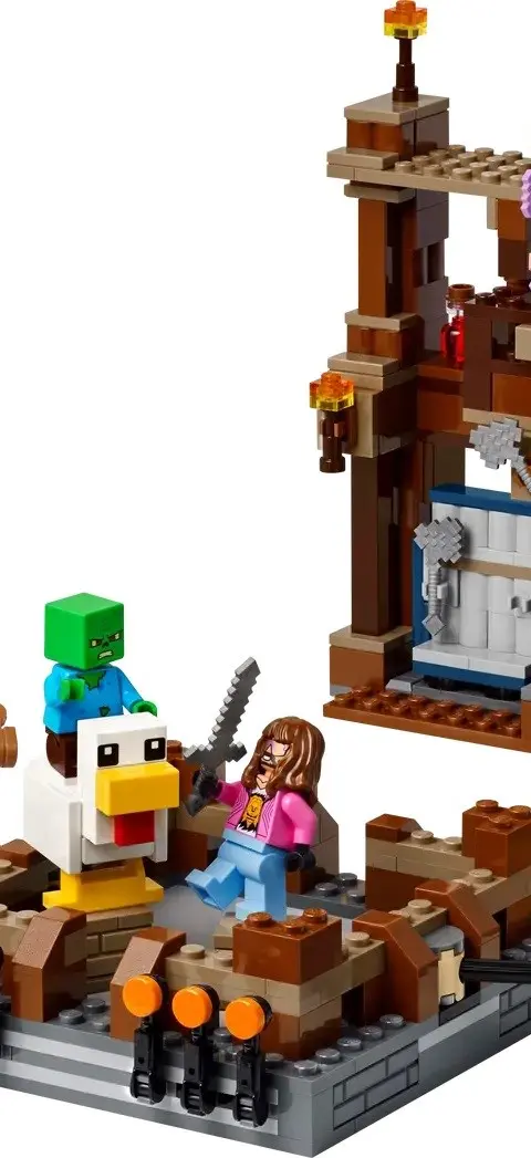 LEGO MINECRAFT 21272 Woodland Mansion Fighting Ring