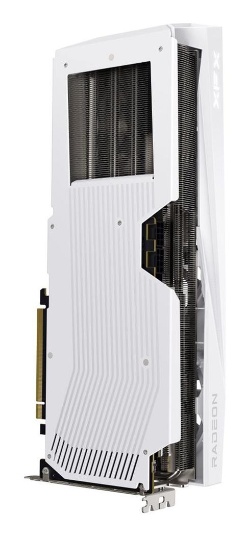 XFX Quicksilver Radeon RX 9070 XT Gaming Edition AMD 16 GB GDDR6