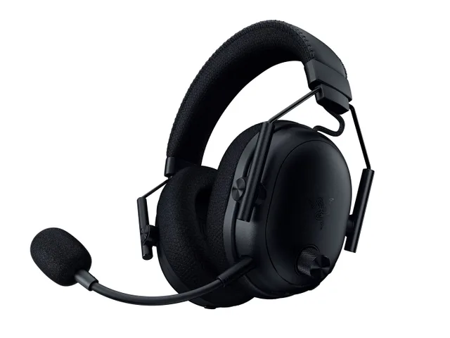 Razer Blackshark V3 Pro Wireless Gaming Headset - Black