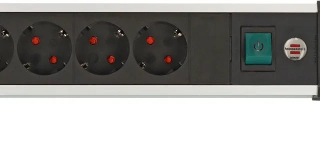 Brennenstuhl Steckdosenleiste ALU-Office-Line 4fach 1.8m USB