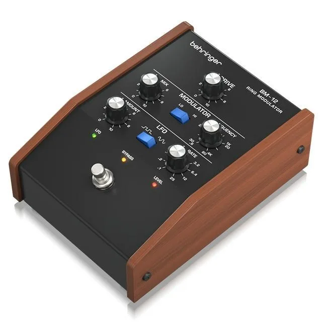 Behringer BM-11M Low-Pass Filter Guitar Effect