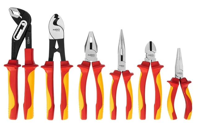 NEO tools 01-312 mechanics tool set