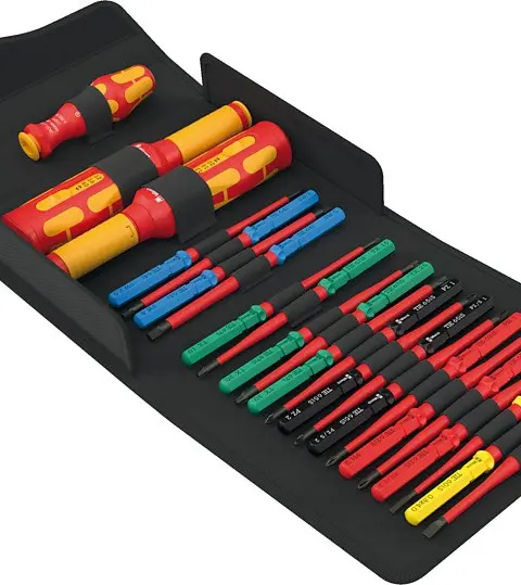 Kraftform Kompakt VDE Safe Torque Speed Schaltschrank-Set 1