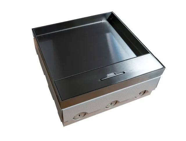 Box podłogowy 12M - puszka podłogowa 12-modułowa do montażu gniazd standardu 22,5x45 mm (45x45 mm), montaż kątowy