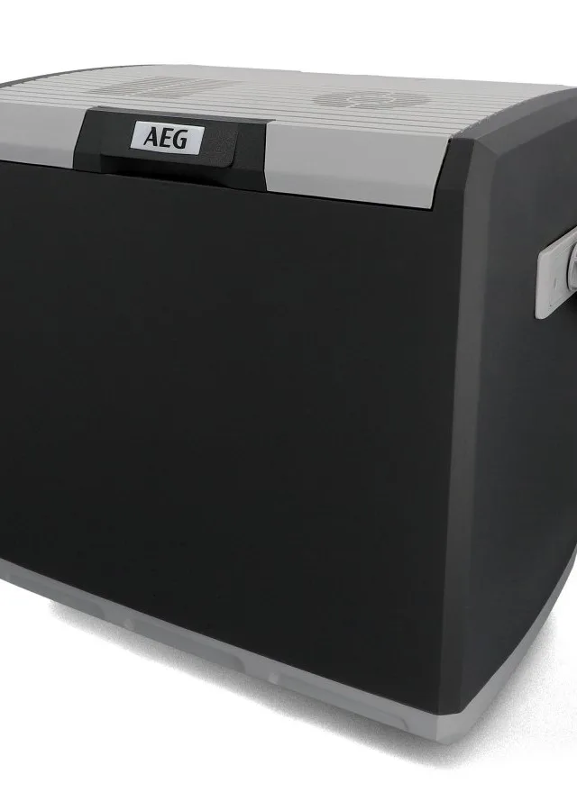 AEG KK28 28-litre 12V/230V portable fridge