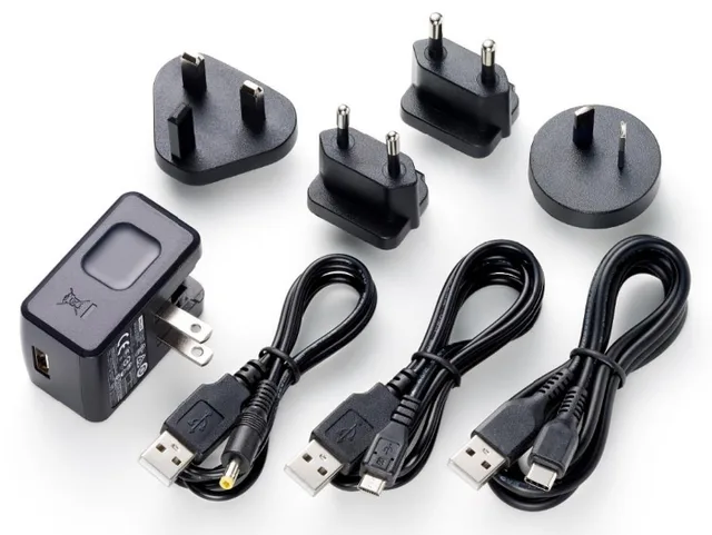 Tascam PS-P520U power adapter/inverter Indoor Black