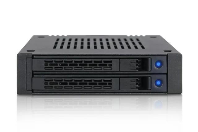 Icy Dock MB742SP-B drive bay panel Black