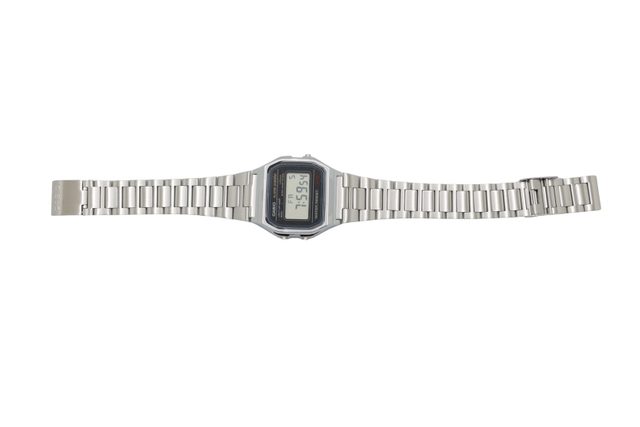 Casio A158WA Vintage Unisex-Uhr Digital Mit Edelstahlarmband, Silver