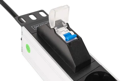 Aluminum socket strip, 7-way with circuit breaker