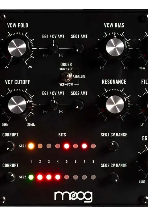 MOOG Labyrinth - Semi-Modular Analogue Synthesiser