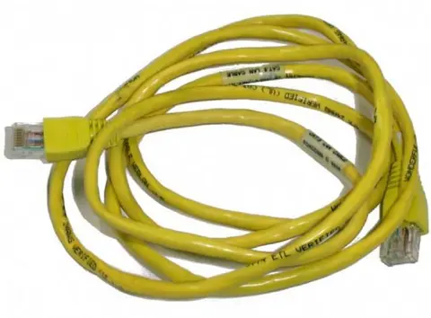 Cisco CAB-L240-10-N-R= coaxial cable LMR240 3.04 m N-type Yellow