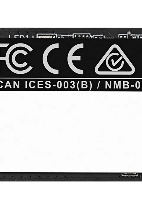 GIGABYTE AORUS Gen4 7000E 2 TB M.2 PCI Express 4.0 NVMe 3D TLC NAND