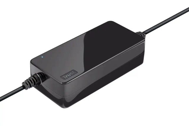 Trust 23394 power adapter/inverter Indoor 90 W Black