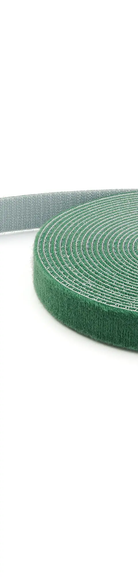 StarTech.com 25ft Hook and Loop Roll - Cut-to-Size Reusable Cable Ties - Bulk Industrial Wire Fastener Tape /Adjustable Fabric Wraps Green / Resuable Self Gripping Cable Management Straps