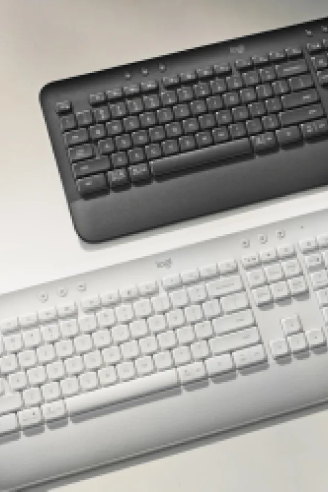 Logitech SIGNATURE K650. Type in comfort. Get more done