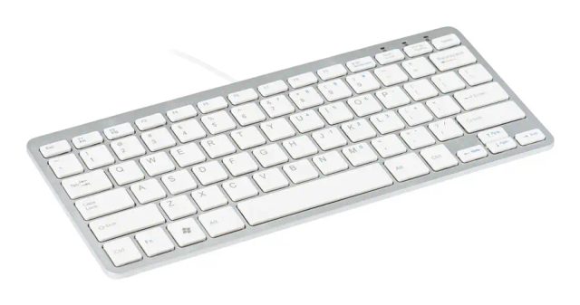 R-Go Tools Ergonomic keyboard R-Go Compact, compact keyboard, flat design, QWERTY (US), wired, white