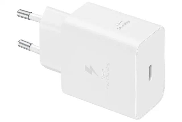 Samsung EP-T4511 Universal White AC Fast charging Indoor