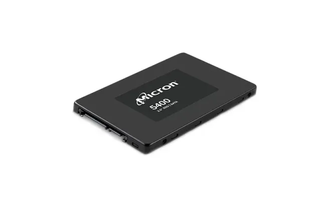 Lenovo 5400 PRO 7.68 TB Serial ATA III 3D TLC NAND